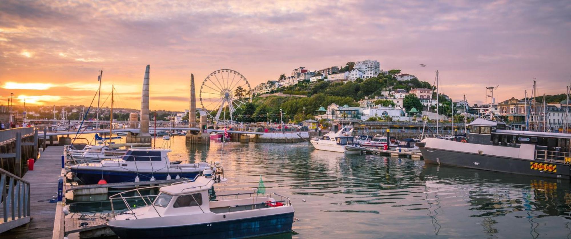 Holiday home Sandown - 2 Minutes Walk To The Downs, Restaurants Bars & Beaches *